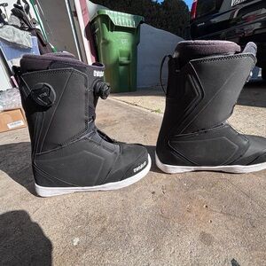 Black Snowboard Boots with White Soles